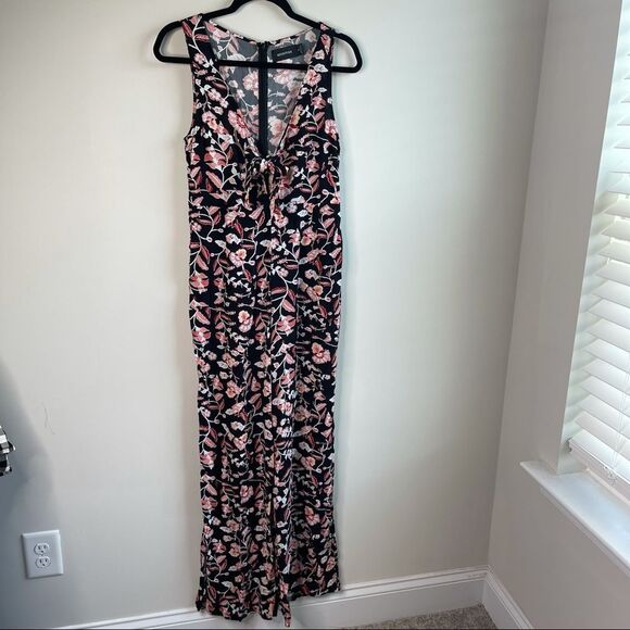 MinkPink Revolve‎ floral sleeveless tie jumpsuit - Picture 5 of 9